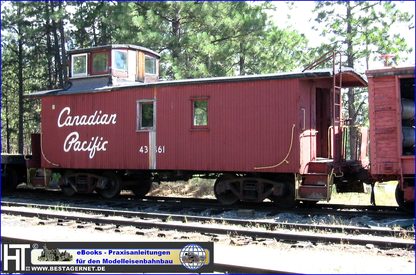 Canadian Pacific caboose 43461